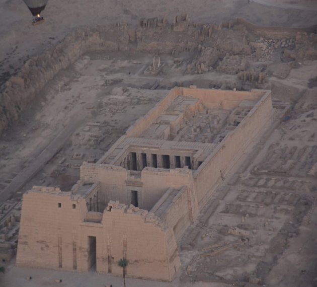 Le Vol en Montgolfière à Louxor