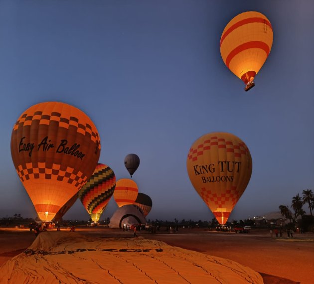Le Vol en Montgolfière à Louxor